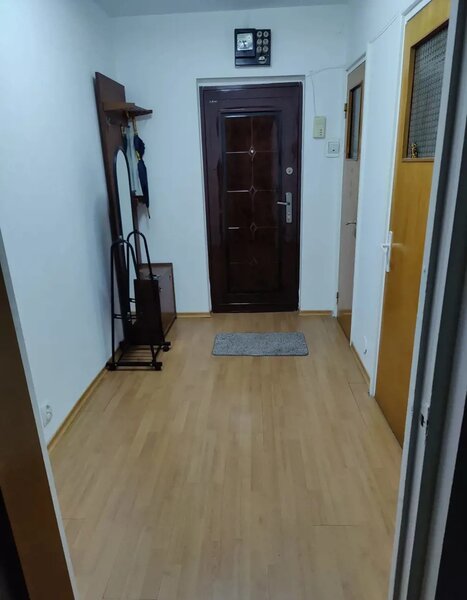 Drumul Taberei 34, metrou Tudor Vladimirescu,