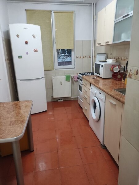 Drumul Taberei 34, metrou Tudor Vladimirescu,